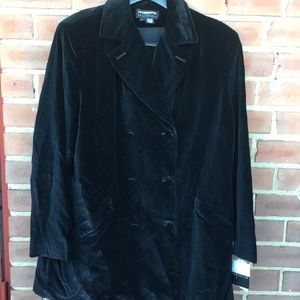 Liz Claiborne Black Shiny Faux Velvet Jacket.